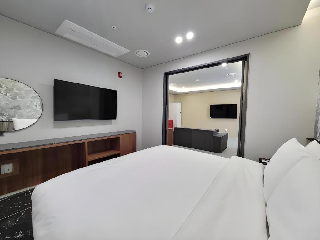 Hotel Pied Suseong Daegu Exterior photo